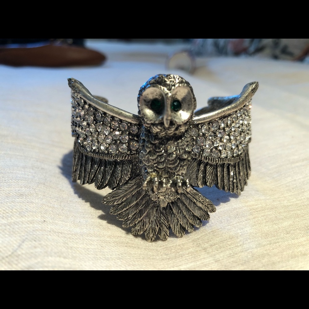 Steve Madden owl cuff bracelet